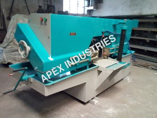 Industrial Bandsaw Machine