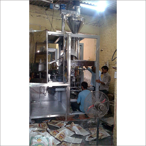 Flour Packing Machine