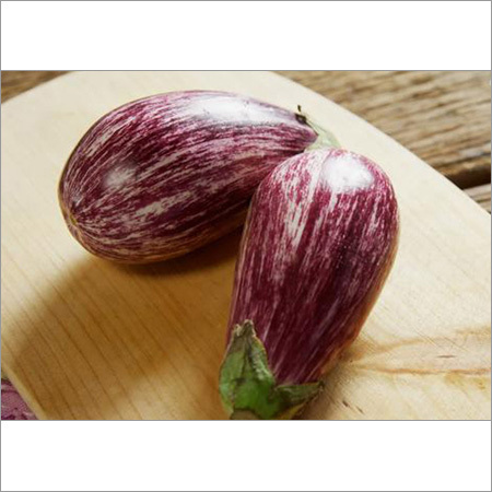 Fresh Brinjal - Oval Shape, Variable Size, Purple Color | Chemical-Free, Nutrient-Rich, Heart Healthy, Good for Diabetes Control, Weight Loss