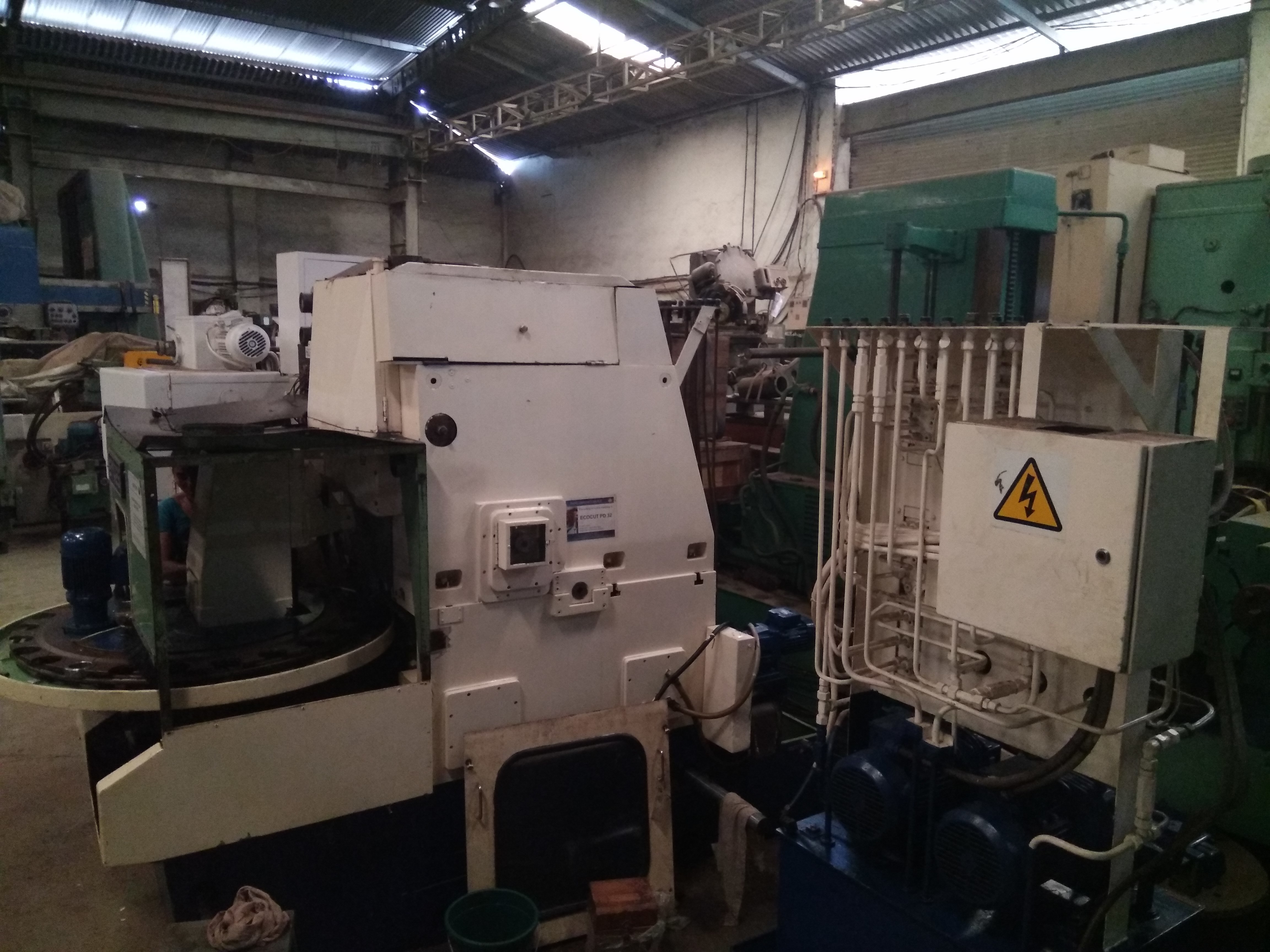 High Speed Gear Shaping Machine for heavy production , Ex Land Rover Plant Europe