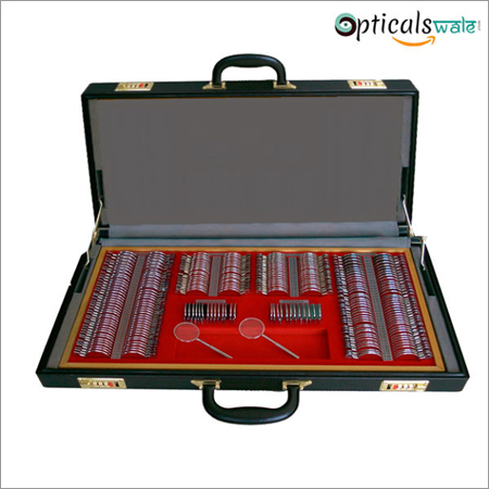 Black And Red Trial Lens Set Leather Box