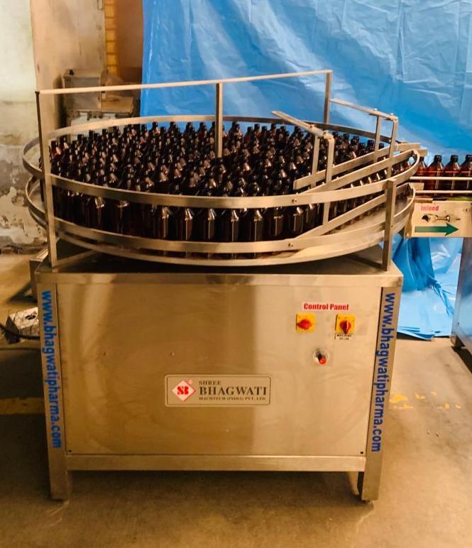 Turn Table - Stainless Steel, Adjustable Height 800-850 mm, 925x925x1160 mm Dimensions | Lower Energy Consumption, High Efficiency, Automatic Operation, 1 Year Warranty, Frequency Speed Control