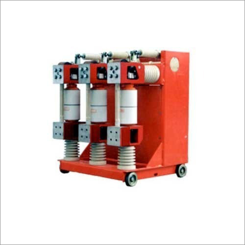 Vacuum Circuit Breaker