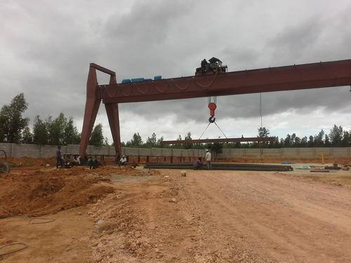 Goliath EOT Crane