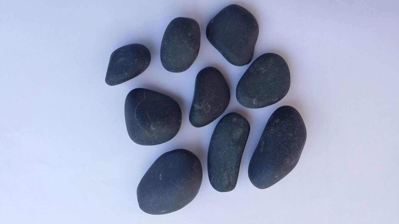 cheap price Black River semi polished pebbles stone wholesaler