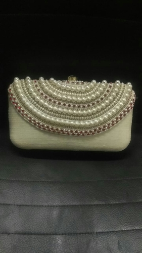 Pearl clutch
