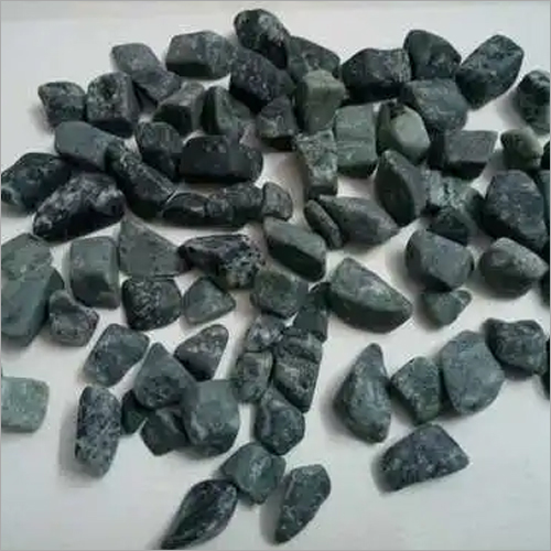 hot sale cheap landscaping gravels and pebbles stone semi polished quality