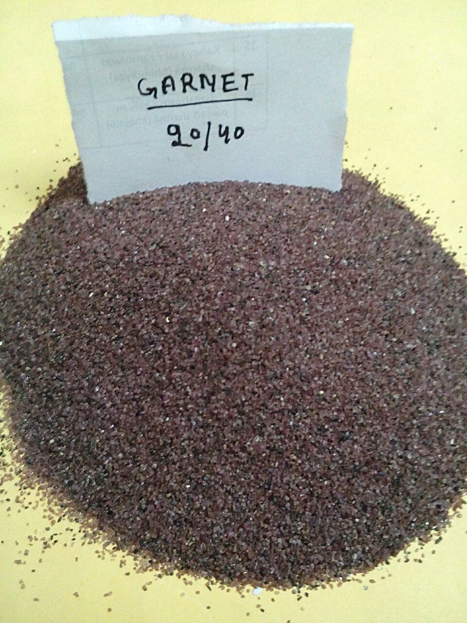 Industrial use Abrasive Sand Blasting Garnet Sand Aquarium Red and Brown Sand alatarnative black stone sand