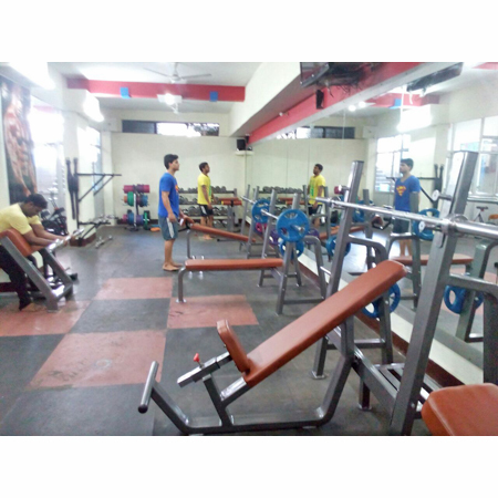 Incline Bench - High-Durability Steel Frame | Focused Upper Pecs Development, Easy Installation, Enhanced Strength