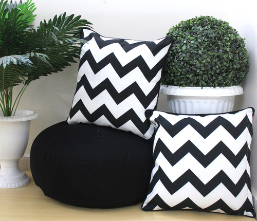 Black And White Digital Printed Floor Cushion Combo Set
