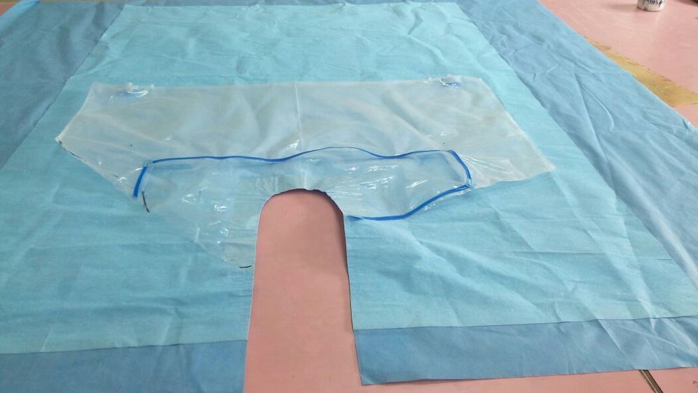 Blue Shoulder Arthroscopy Drape With Pouch