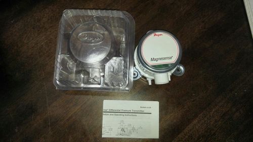 Dwyer MS 221 Magnesense Differential Pressure Transmitter