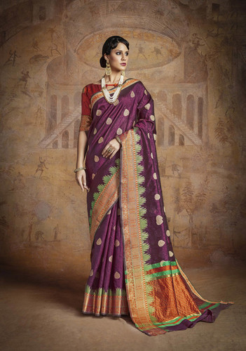 Handloom Weaving Silk saree