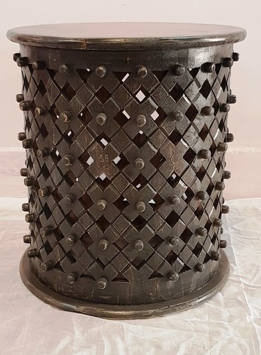 Round Barfi Table