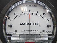 Dwyer USA Model 2330 Magnehelic Gage Range 15-0-15 Inch WC