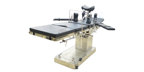 Hydraulic C Arm Compatible Operating Table Color Code: Silver And Black