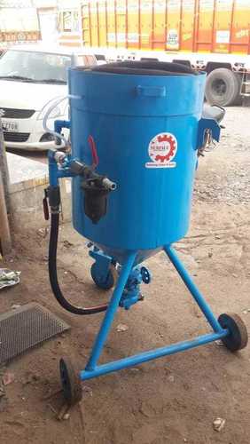 Portable Abrasive Blasting Machine