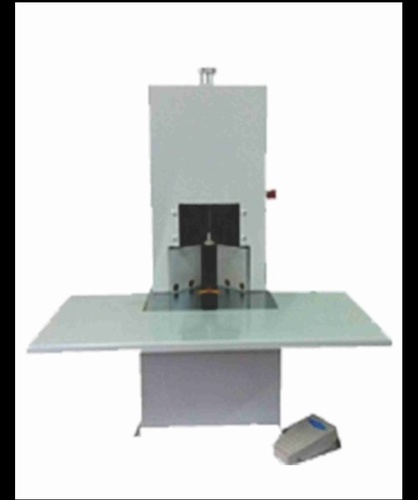 Card Round Corner Cutter By SHREE KAMNA COLOR DIGITAL SOLUTIONS