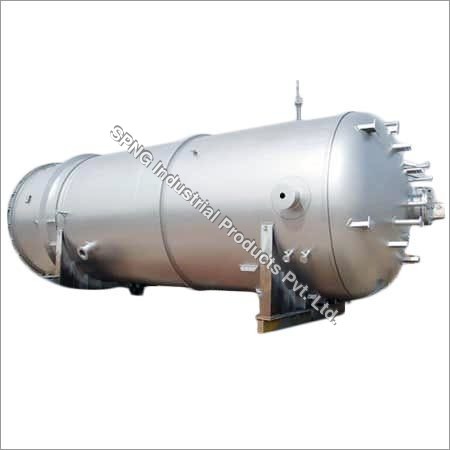 Pressure Vessels - High-Quality Alloy Steel Safe Operating Pressure & Temperature High Safety Factor | Robust Build Easy Installation Corrosion Allowance