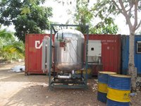 Liquid Nitrogen Container - Industrial Grade Liquid For Room Temperature Storage | Ideal For Industrial Applications