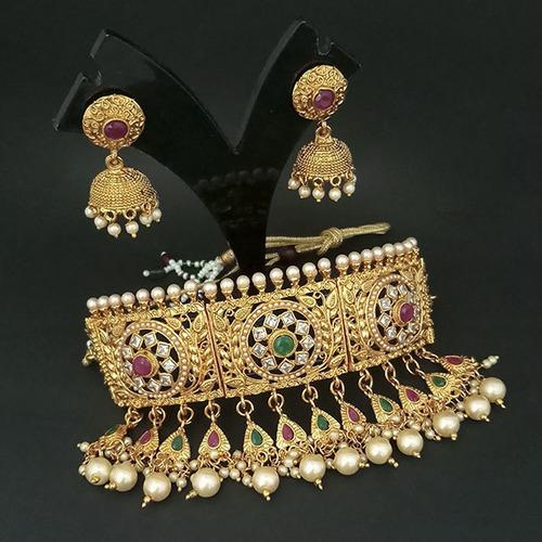 Kundan Choker Necklace Set