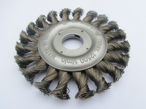 Mercer 6 Inch Knot Wire Wheel Brush For Angle Grinder - 5/8-11 Arbor (Pack Of 2)