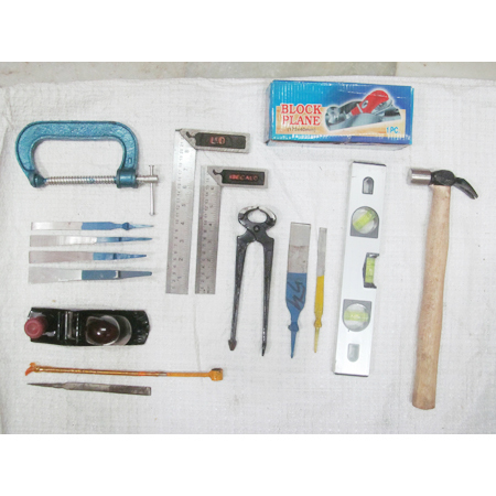 carpenter hand tools
