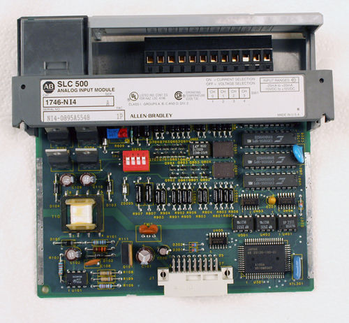 ALLEN BRADLEY SLC  500 1746-NI4