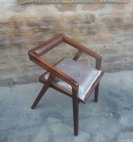Cafe Wooden Chair Length: 40 Centimeter (Cm)