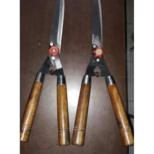Premium Hedge Shear