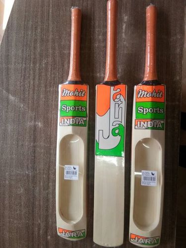 Willow cricket bat