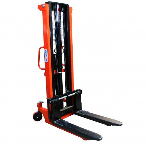 Hydraulic Manual Stacker Lifting Capacity: 1.5 Tonne