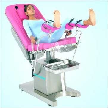 Electric Luxury Obstetric Table