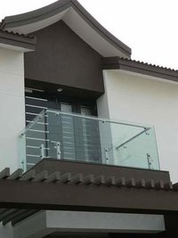 Glass Balcony Railing