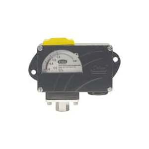 Differential pressure switch 901