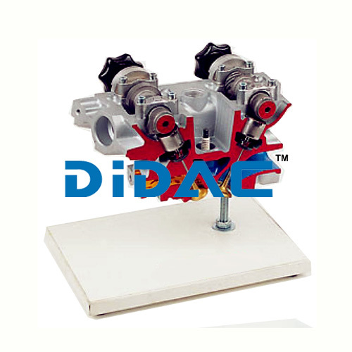 Cylinder Head Four Valve Mechanism