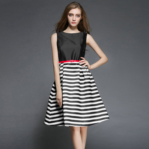 Ladies Satin Round Neck Sleeveless Top