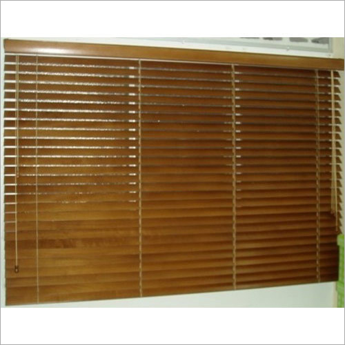 Wooden Window Blind - Laminate & Wood Material, Horizontal Pattern, Available in 60 Colors & Textures, Decorative Pelmet, Herringbone Tape Option