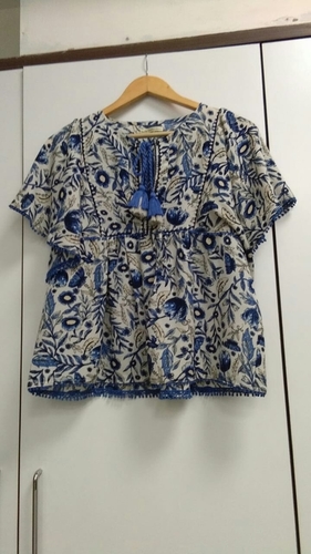 Trendy Tops