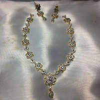 Ladies Imitation Necklace Set