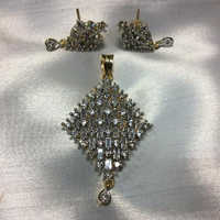 Imitation Pendant Set