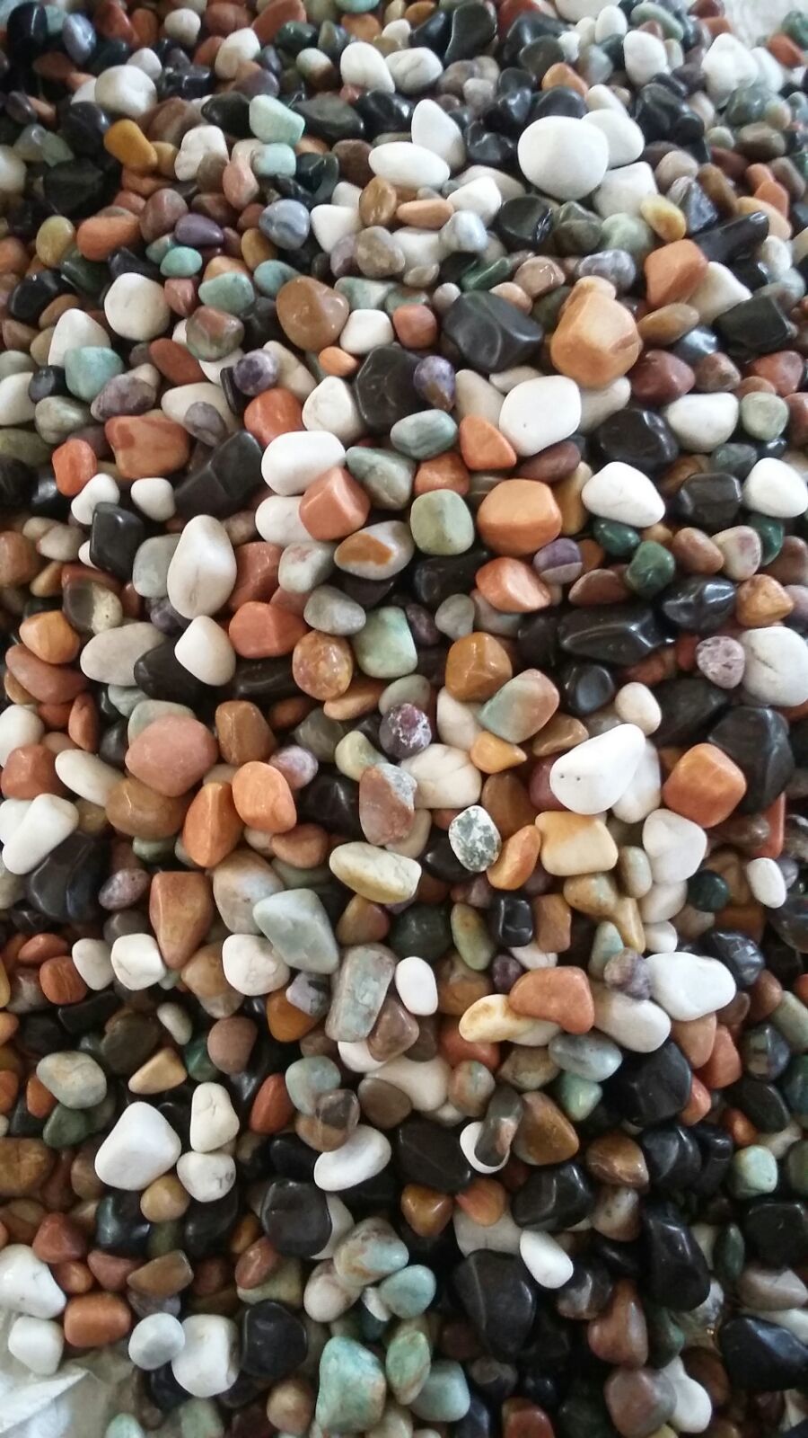 Tumbled High quality Mix Color Polished Agate pebbles