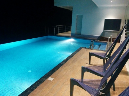 Roof Top Swimming Pool