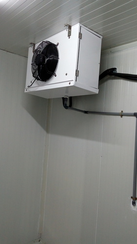 BAKERY PRODUCTS COLD STORAGE ROOM