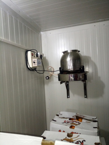 APPLE COLD STORAGE ROOM