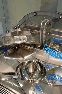 Contamination extraction technical cleanliness cabinet