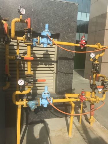 commercial gas pipeline installation
