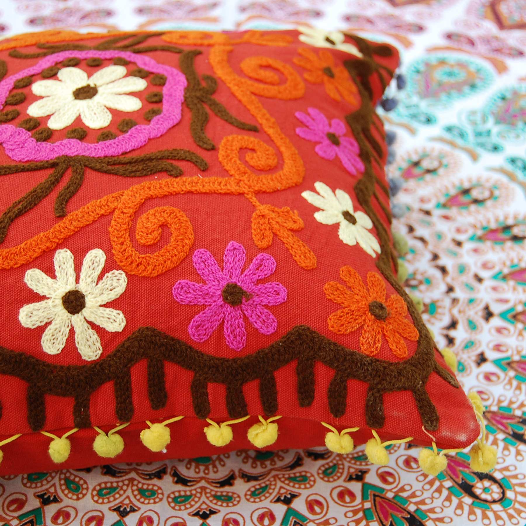 Uzbekistan pattern suzani embroidery Suzani Cushion Cover