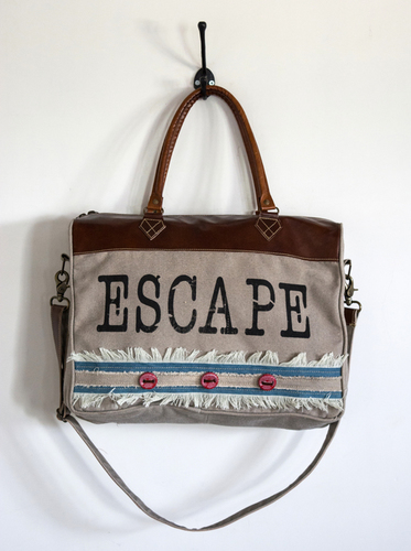 Multicolor Big Size Tote With Bottle Caps