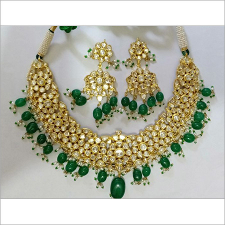 Kundan Necklace Set